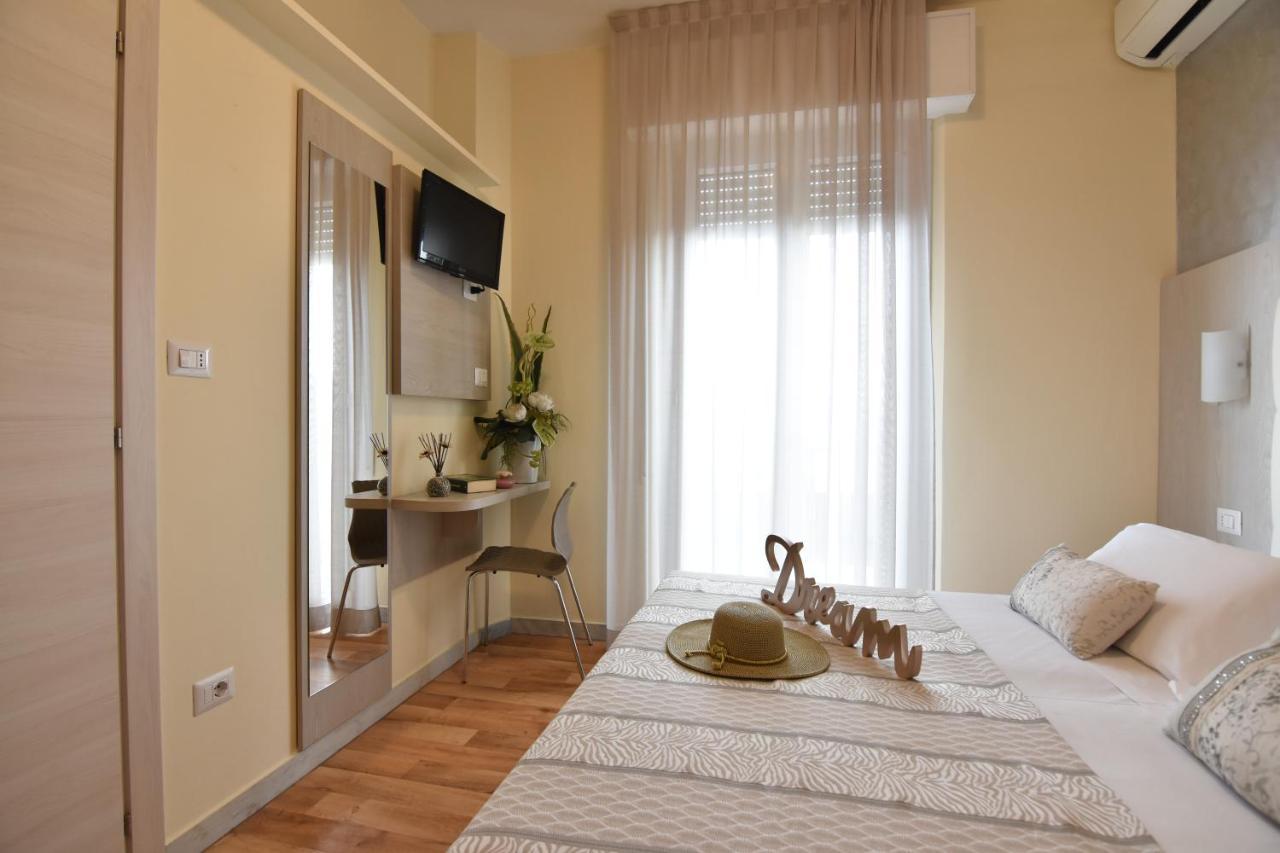 Hotel Jumbo Rimini Ngoại thất bức ảnh
