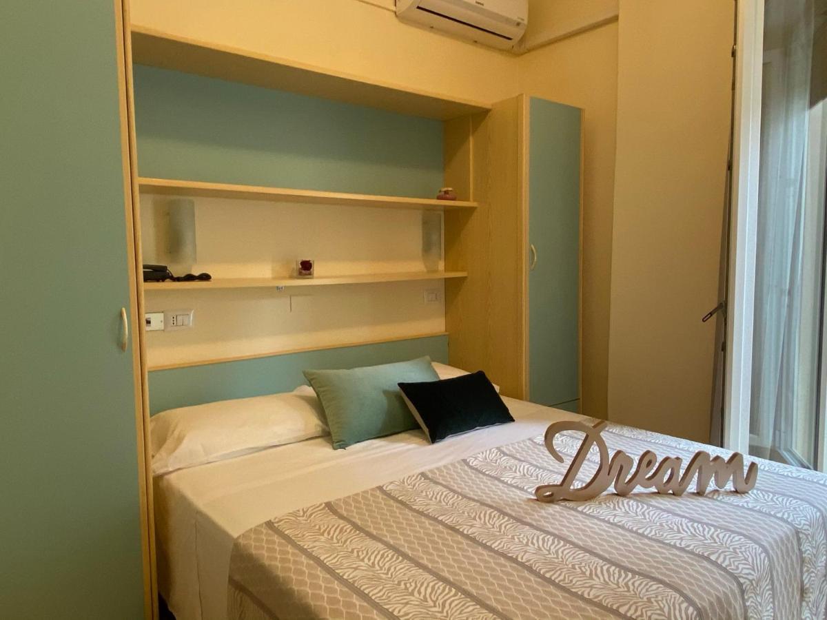 Hotel Jumbo Rimini Ngoại thất bức ảnh