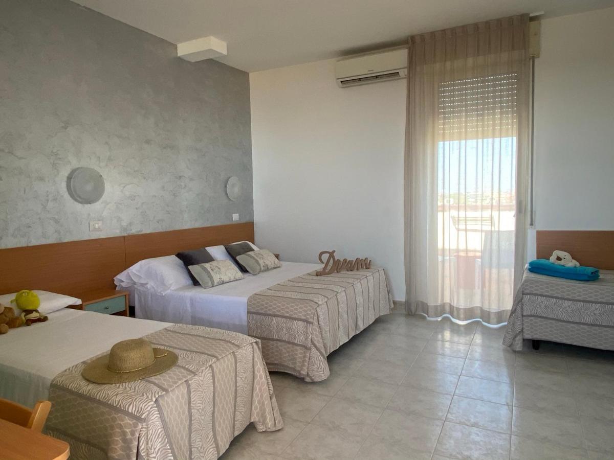 Hotel Jumbo Rimini Ngoại thất bức ảnh