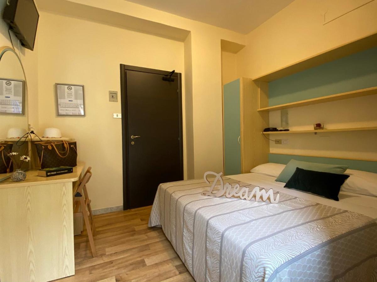 Hotel Jumbo Rimini Ngoại thất bức ảnh