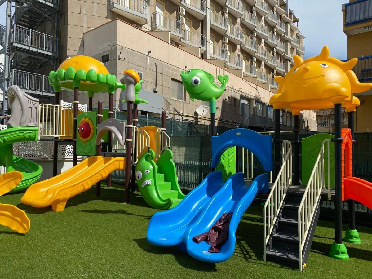 Hotel Jumbo Rimini Ngoại thất bức ảnh
