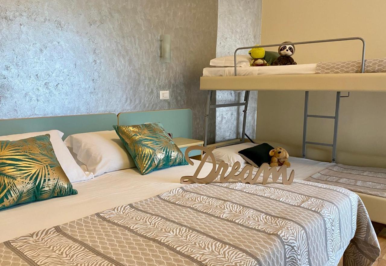 Hotel Jumbo Rimini Ngoại thất bức ảnh