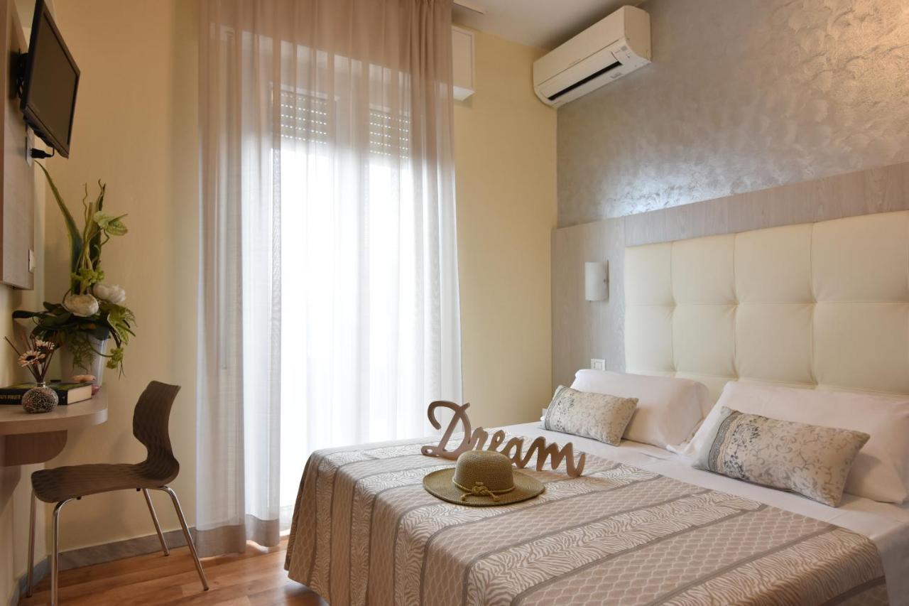 Hotel Jumbo Rimini Ngoại thất bức ảnh