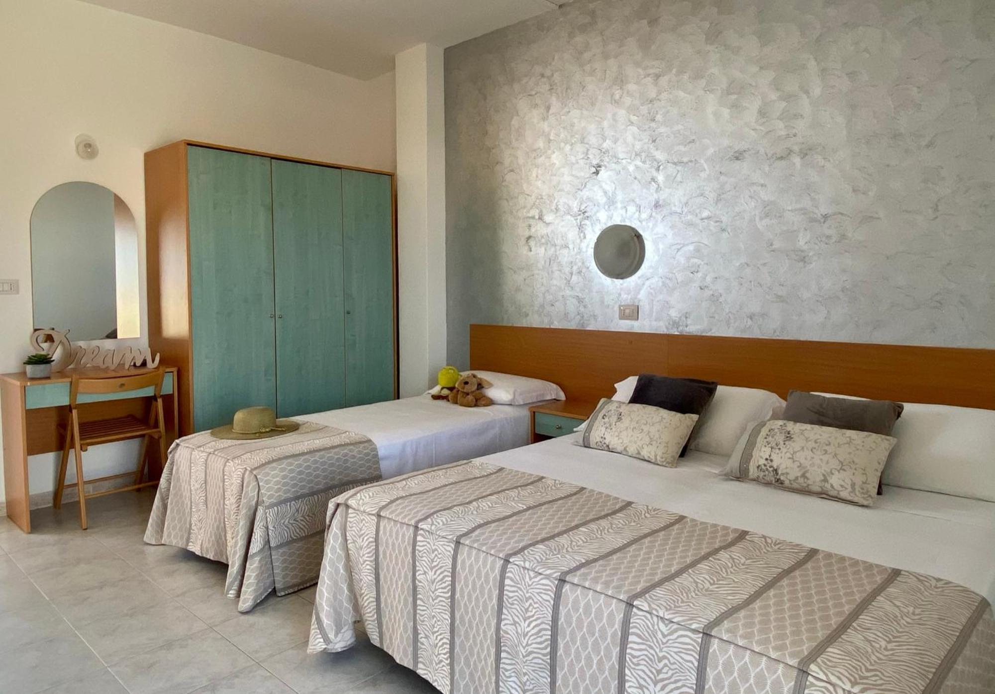 Hotel Jumbo Rimini Ngoại thất bức ảnh