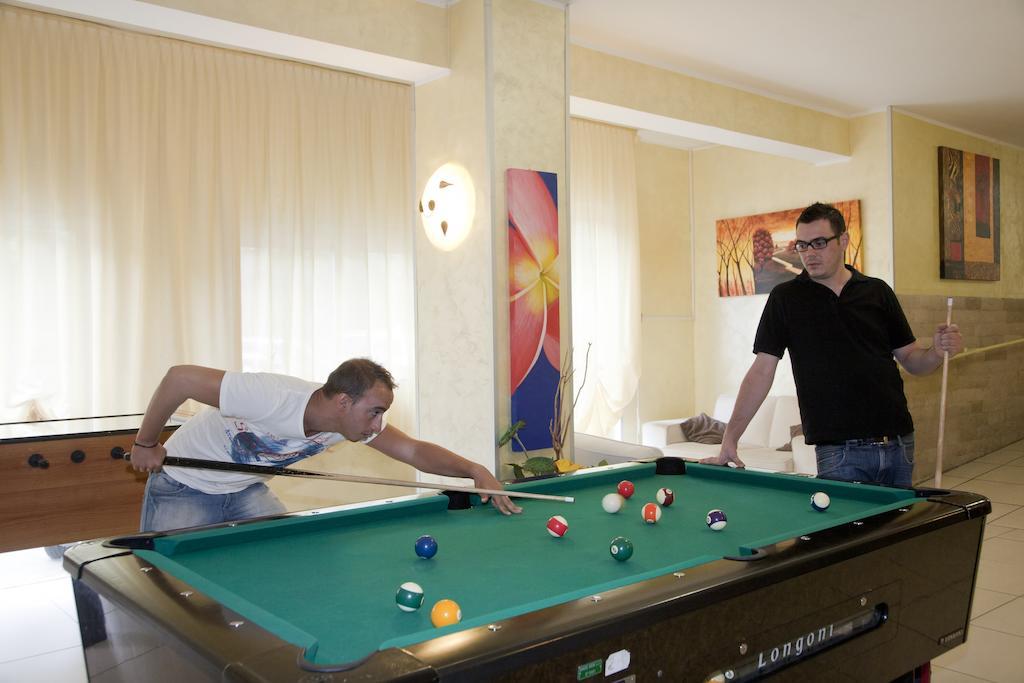 Hotel Jumbo Rimini Ngoại thất bức ảnh