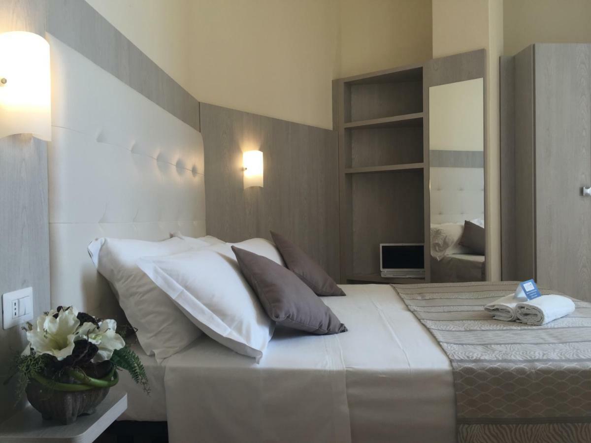 Hotel Jumbo Rimini Ngoại thất bức ảnh