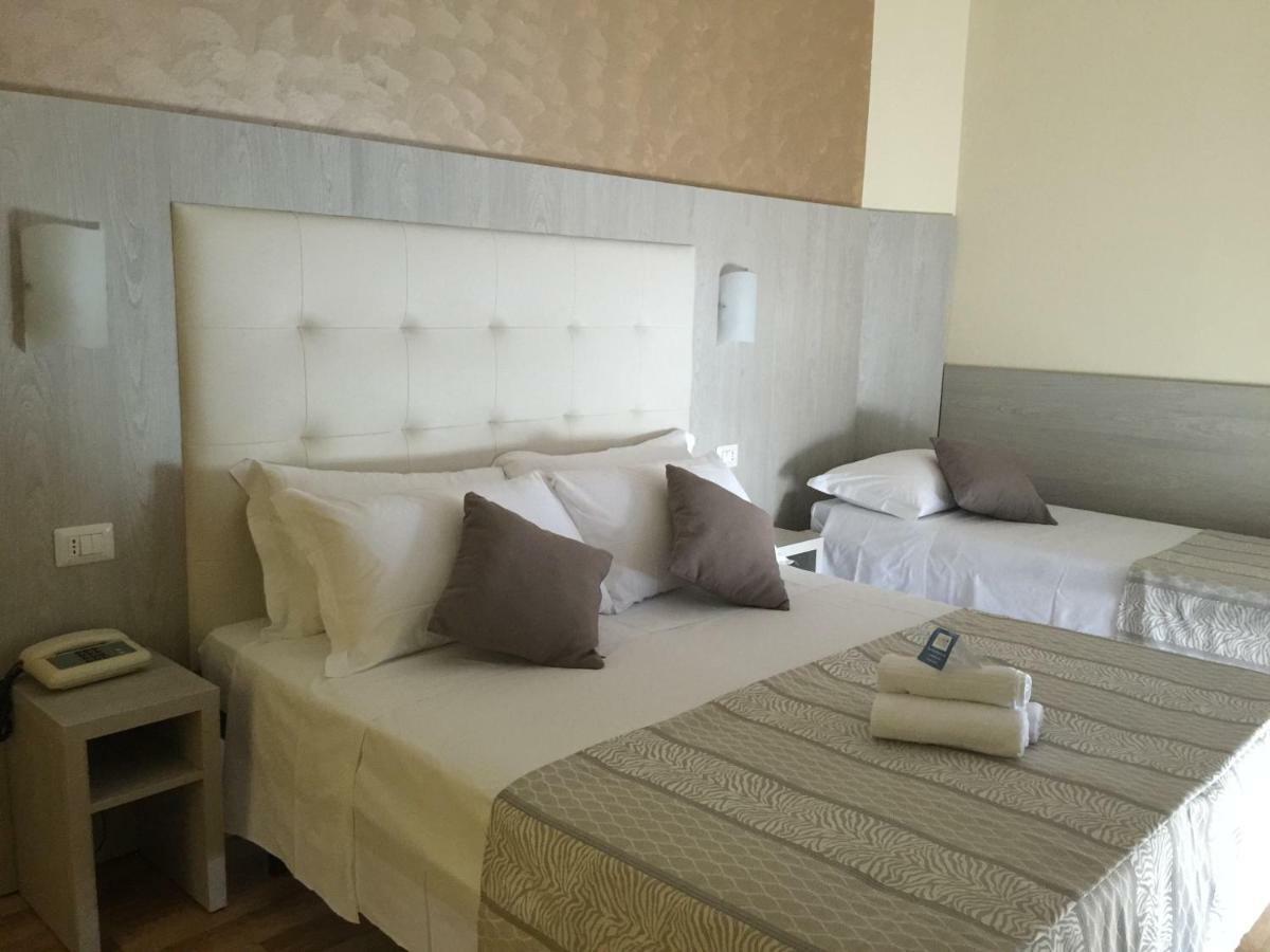 Hotel Jumbo Rimini Ngoại thất bức ảnh